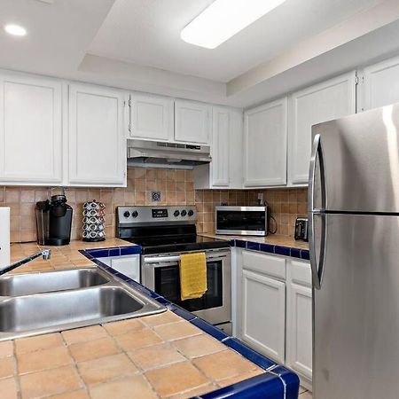 2 Bed 1 Bath Condo By Beach & Entertainment South Padre Island Exterior photo